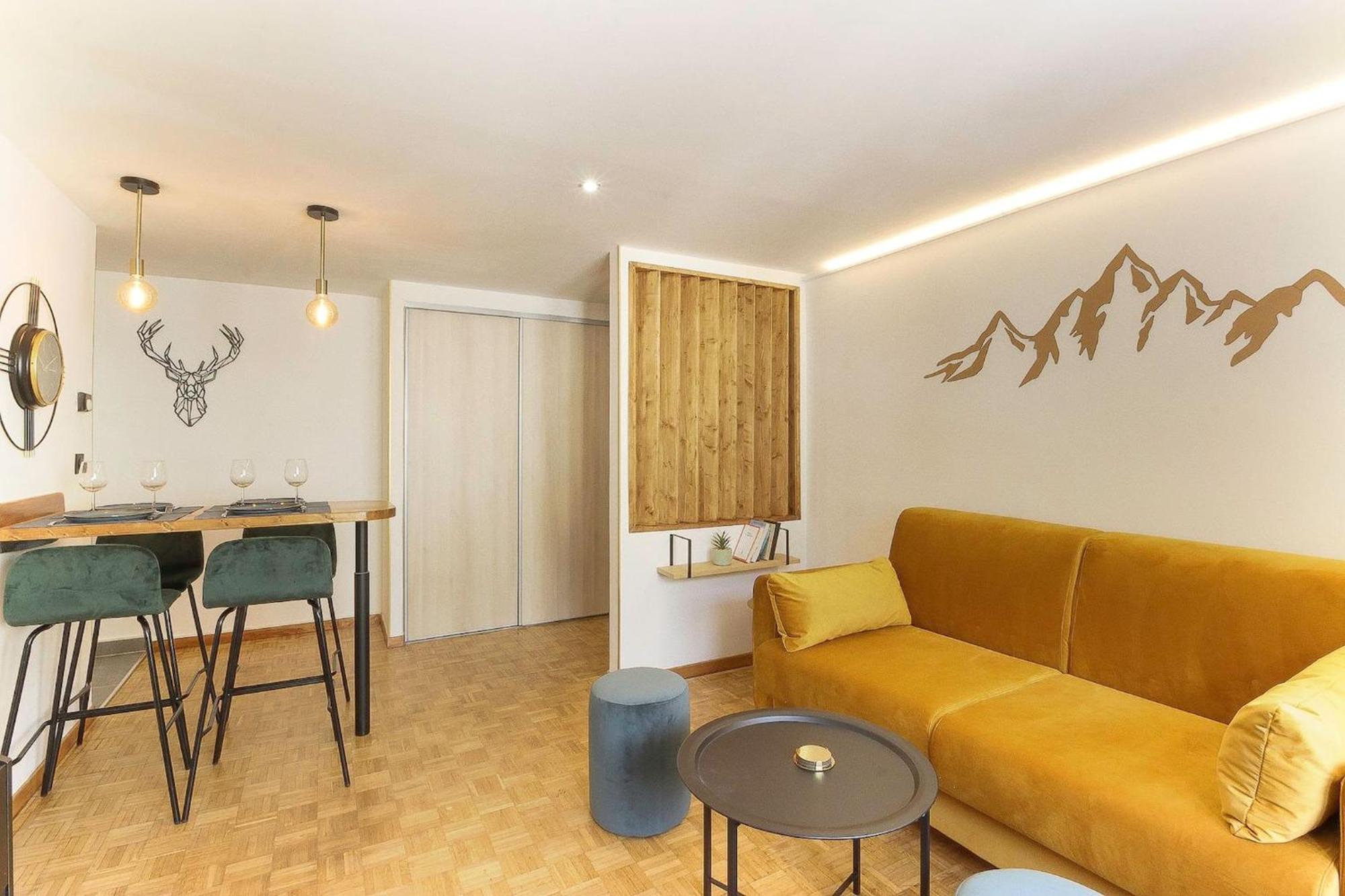 Bellevarde Apt - Newly Renovated - Central - Beside Tmb Start/End Les Houches Buitenkant foto