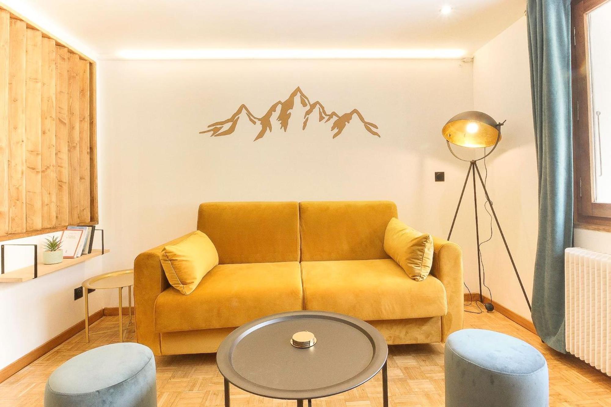 Bellevarde Apt - Newly Renovated - Central - Beside Tmb Start/End Les Houches Buitenkant foto